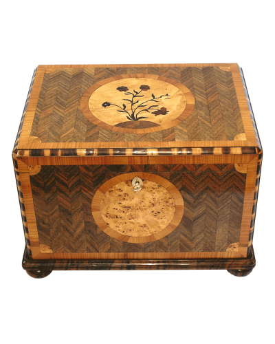 Beautiful custom cigar box