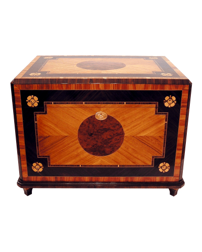 Beautiful custom cigar box